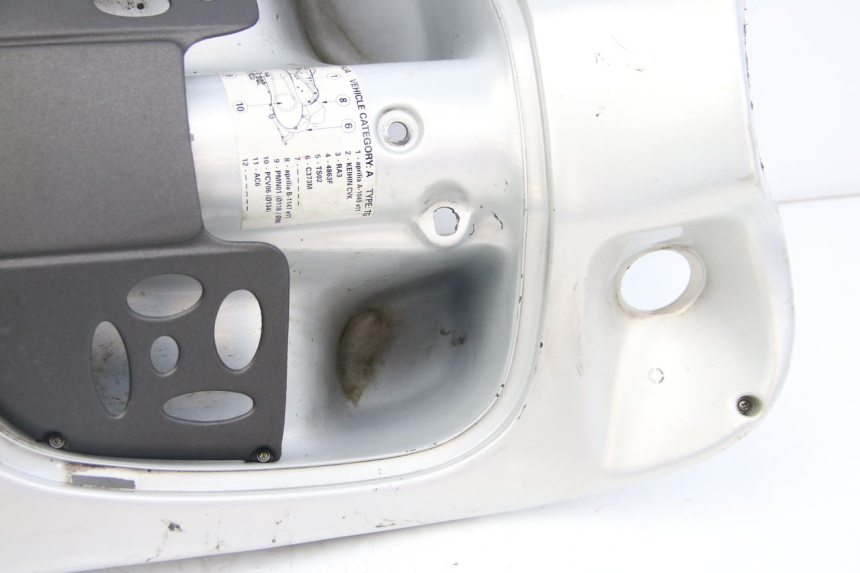 photo de INNER FAIRING APRILIA SCARABEO 4T 50 (2009 - 2017)