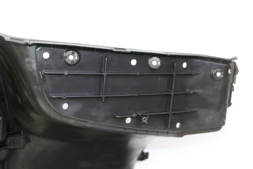 photo de INNER FAIRING SUZUKI BURGMAN 125 (2007 - 2014)