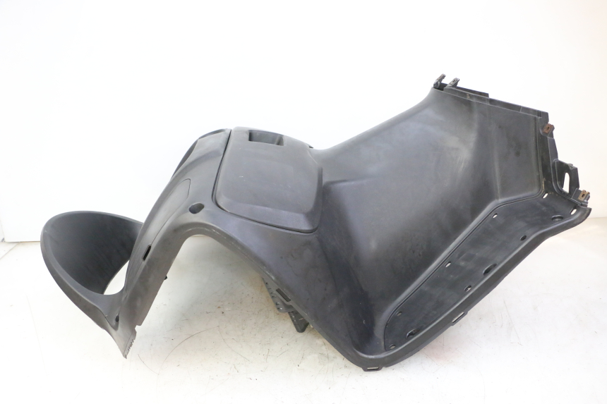 photo de INNER FAIRING SUZUKI BURGMAN 125 (2007 - 2014)
