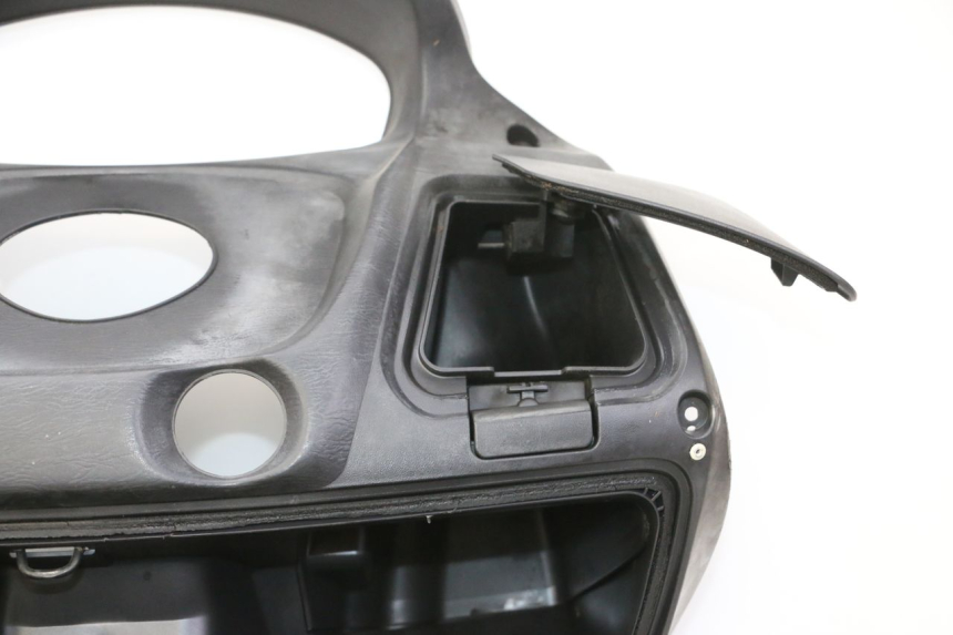 photo de INNER FAIRING SUZUKI BURGMAN 125 (2007 - 2014)