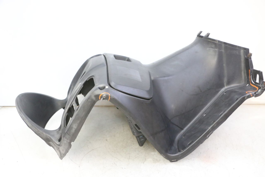 photo de INNER FAIRING SUZUKI BURGMAN 125 (2007 - 2014)