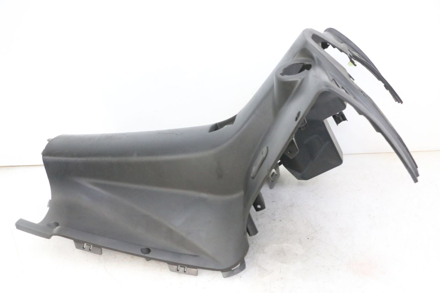 photo de INNER FAIRING PEUGEOT CITYSTAR 50 (2013 - 2017)