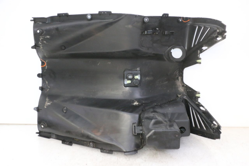 photo de INNER FAIRING PEUGEOT CITYSTAR 50 (2013 - 2017)