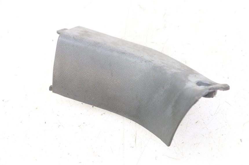 photo de RIGHT INNER LEGSHIELD HONDA CBR F 1000 (1993 - 1996)