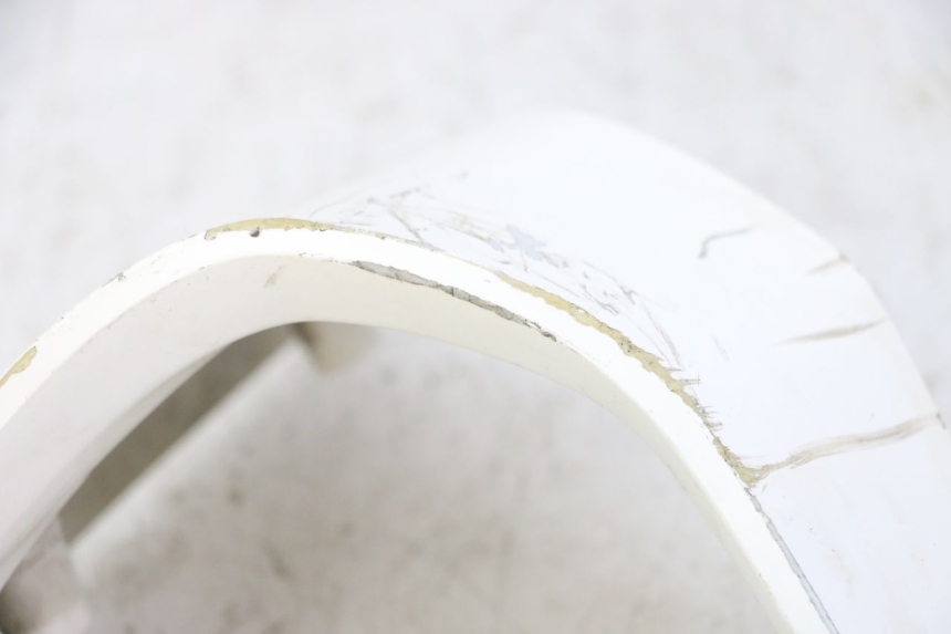 photo de RIGHT INNER LEGSHIELD GILERA NEXUS 125 (2009 - 2013)