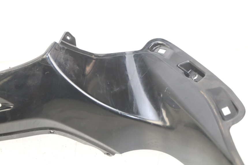 photo de RIGHT INNER PANEL PIAGGIO BEVERLY 125 (2010 - 2015)