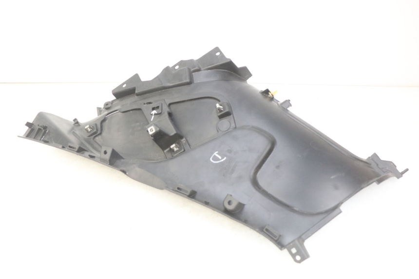 photo de RIGHT INNER LEGSHIELD RENAULT TWIZY 45 (2012 - 2019)