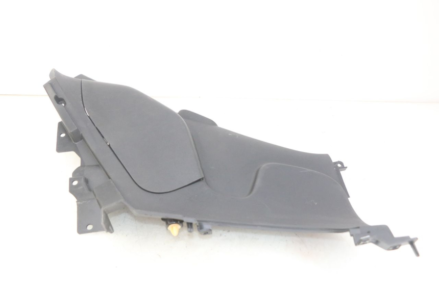 photo de RIGHT INNER LEGSHIELD RENAULT TWIZY 45 (2012 - 2019)