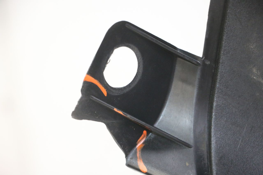 photo de INNER FAIRING PEUGEOT ELYSEO 125 (1999 - 2004)