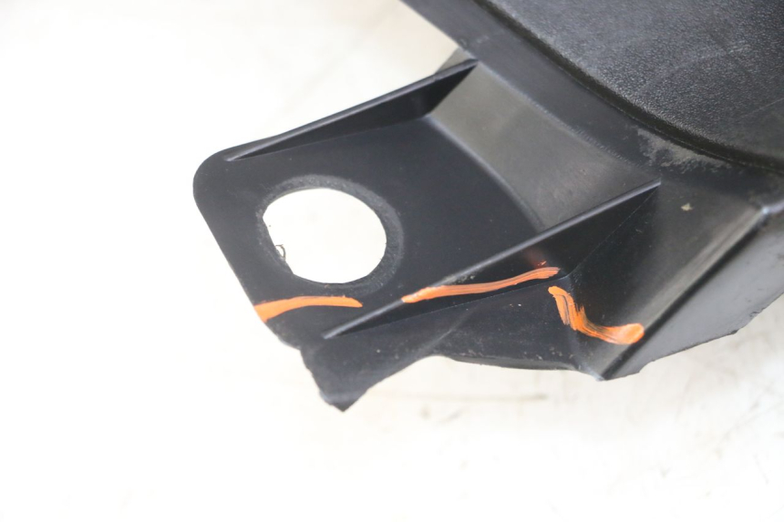 photo de INNER FAIRING PEUGEOT ELYSEO 125 (1999 - 2004)