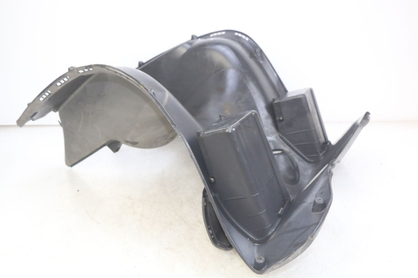 photo de INNER APRON HONDA FES PANTHEON 2T 125 (1998 - 2002)