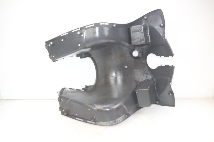 photo de INNER APRON HONDA FES PANTHEON 2T 125 (1998 - 2002)