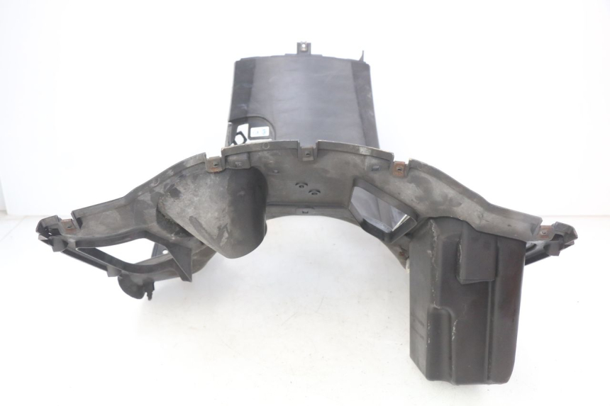 photo de INNER APRON HONDA FES S-WING SWING ABS 125 (2007 - 2015)