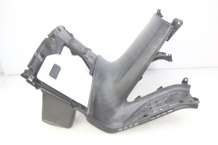 photo de INNER APRON HONDA FES S-WING SWING ABS 125 (2007 - 2015)