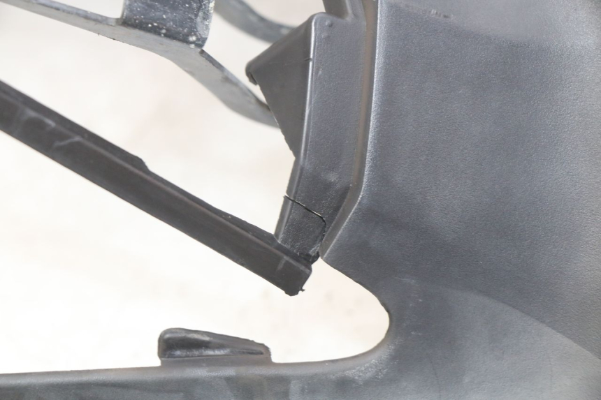 photo de INNER APRON HONDA FES S-WING SWING ABS 125 (2007 - 2015)