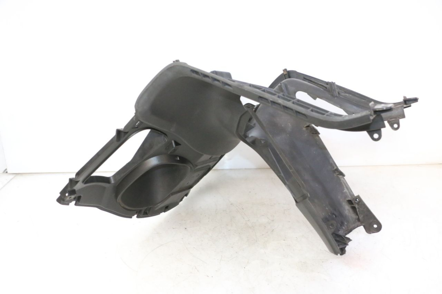 photo de INNER APRON HONDA FES S-WING SWING ABS 125 (2007 - 2015)