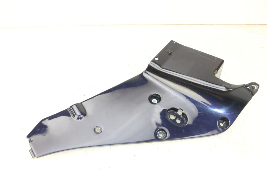 photo de LEFT INNER LEGSHIELD HONDA CBR RR FIREBLADE 900 (1992 - 1994)