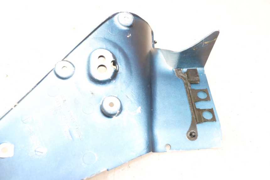 photo de LEFT INNER LEGSHIELD HONDA CBR RR FIREBLADE 900 (1992 - 1994)