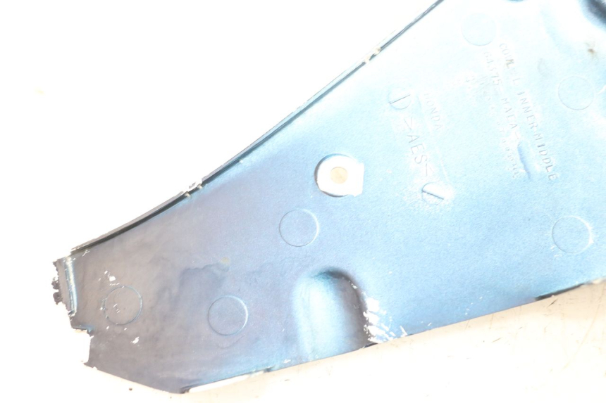photo de LEFT INNER LEGSHIELD HONDA CBR RR FIREBLADE 900 (1992 - 1994)