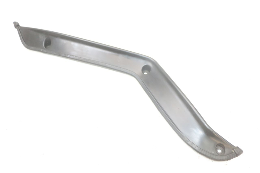 photo de LEFT INNER LEGSHIELD KAWASAKI GTR 1000 (1994 - 2004)