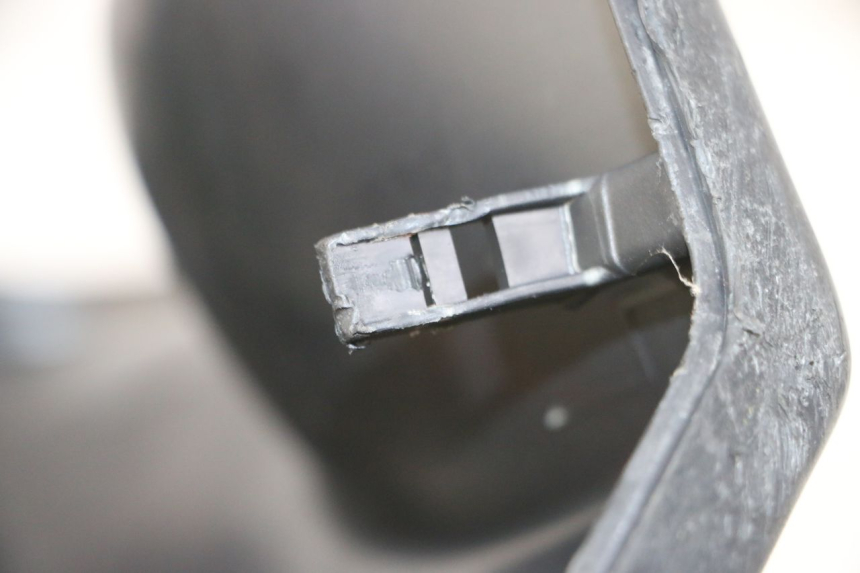 photo de LOWER INNER FAIRING PIAGGIO FLY 4T 50 (2013 - 2017) - Component detail