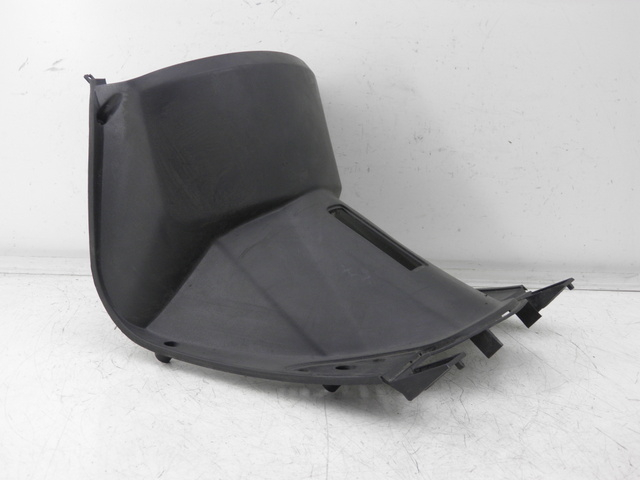 photo de INNER LEGSHIELD LOWER PEUGEOT V-CLIC VCLIC 50 (2007 - 2013)