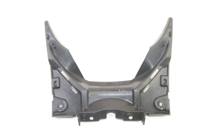photo de INNER LEGSHIELD LOWER YAMAHA XMAX X-MAX 125 (2021 - 2025)
