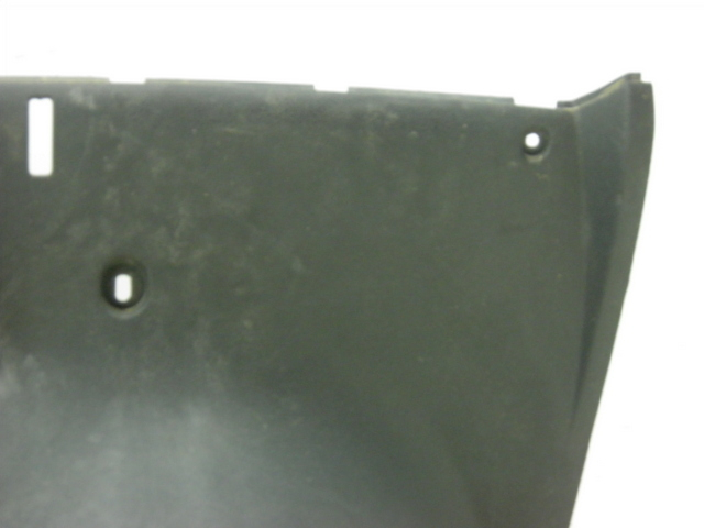 photo de INNER LEGSHIELD LOWER YAMAHA YP MAJESTY 125 (2002 - 2006)