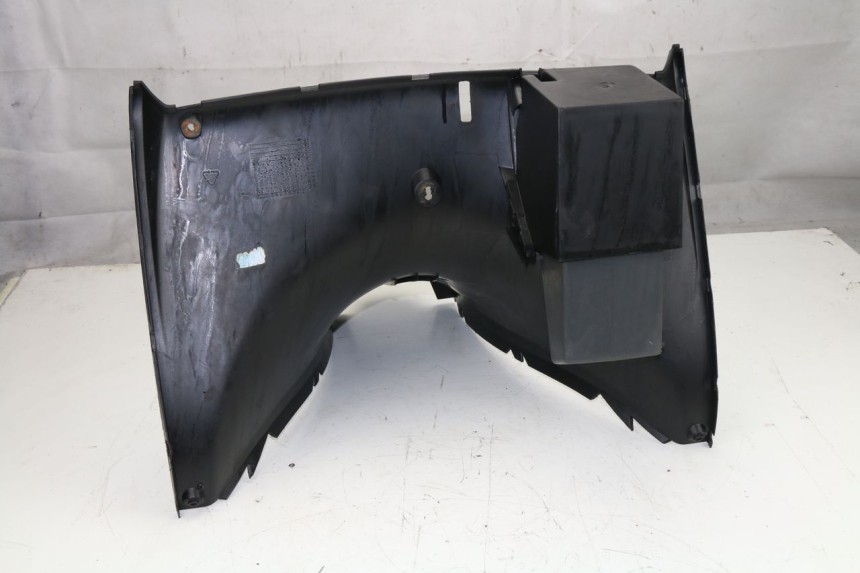 photo de INNER LEGSHIELD LOWER YAMAHA YP MAJESTY 125 (2007 - 2010)