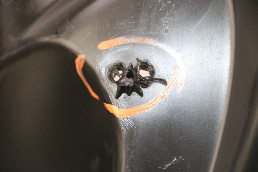 photo de INNER LEGSHIELD PEUGEOT JET FORCE CARBU 50 (2003 - 2016)