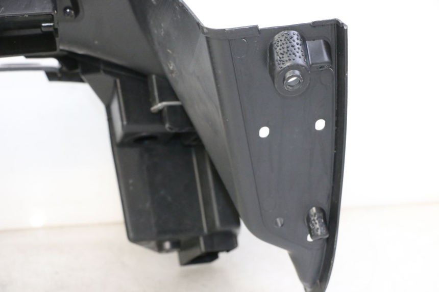photo de INNER LEGSHIELD SYM JOYMAX 125 (2010 - 2017)