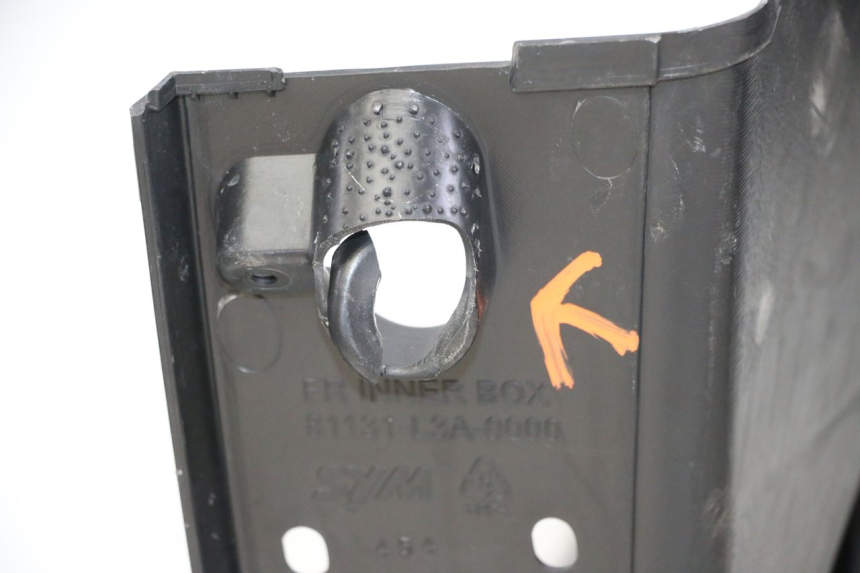 photo de INNER LEGSHIELD SYM JOYMAX 125 (2010 - 2017)