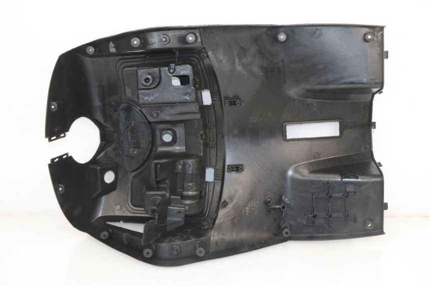 photo de INNER LEGSHIELD KEEWAY OUTLOOK 125 (2007 - 2013)