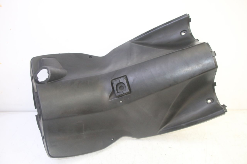 photo de INNER FAIRING PEUGEOT KISBEE 4T 50 (2018 - 2022) - Component detail