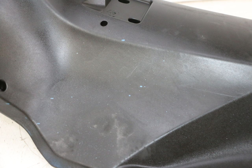 photo de INNER FAIRING PEUGEOT KISBEE 4T 50 (2010 - 2017) - Surface and material condition
