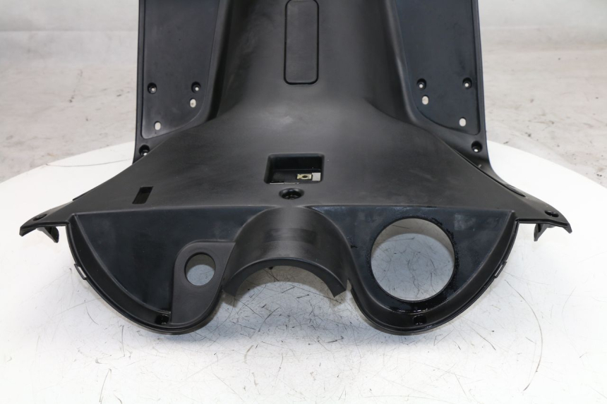 photo de INNER LEGSHIELD KYMCO GRAND DINK 125 (2008 - 2014)