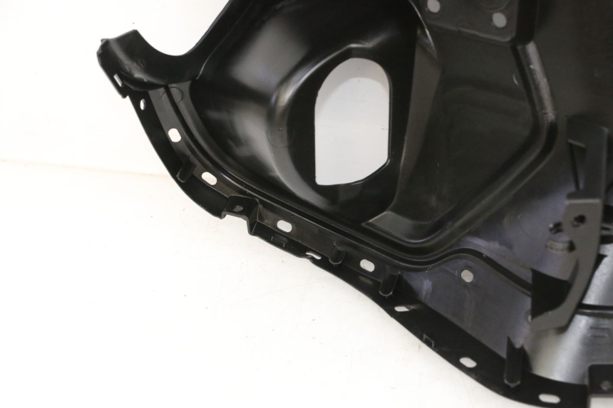 photo de INNER LEGSHIELD YAMAHA NEO'S CORE 1 (2022 - 2026) - Detailed visual inspection