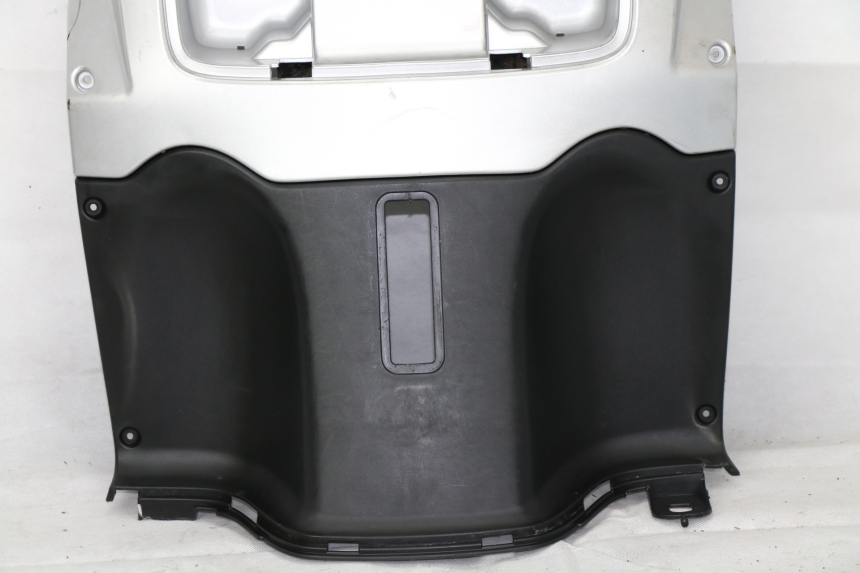photo de INNER LEGSHIELD KYMCO PEOPLE S 125 (2000 - 2008)