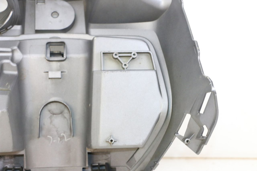 photo de INNER LEGSHIELD PEUGEOT BELVILLE 125 (2017 - 2021)