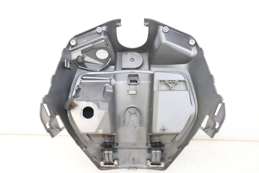 photo de INNER LEGSHIELD PEUGEOT BELVILLE 125 (2017 - 2021)