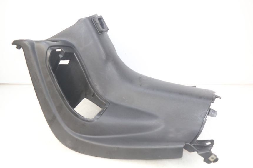 photo de INNER FAIRING PEUGEOT ELYSEO 125 (1999 - 2004)