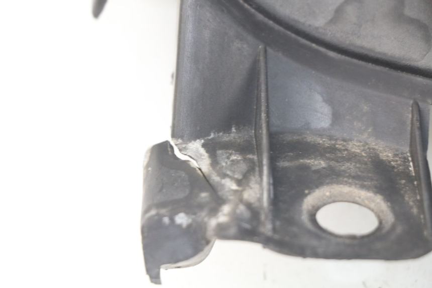 photo de INNER LEGSHIELD PEUGEOT ELYSTAR 125 (2002 - 2007)