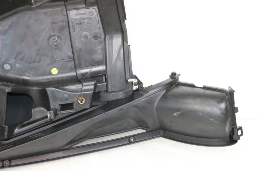 photo de INNER LEGSHIELD PEUGEOT GEOPOLIS RS 125 (2007 - 2009)