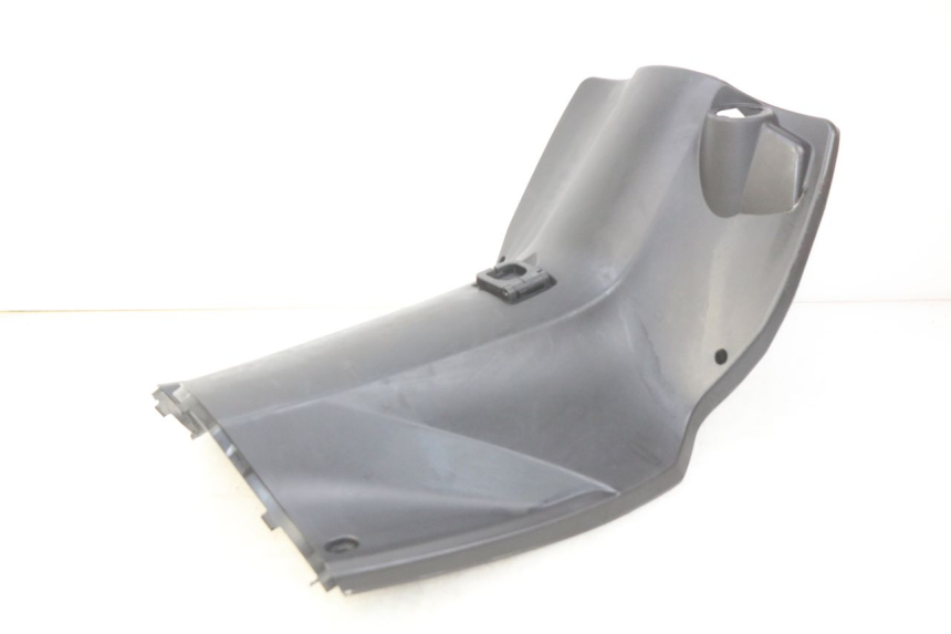 photo de INNER FAIRING PEUGEOT KISBEE 2T 50 (2018 - 2022)