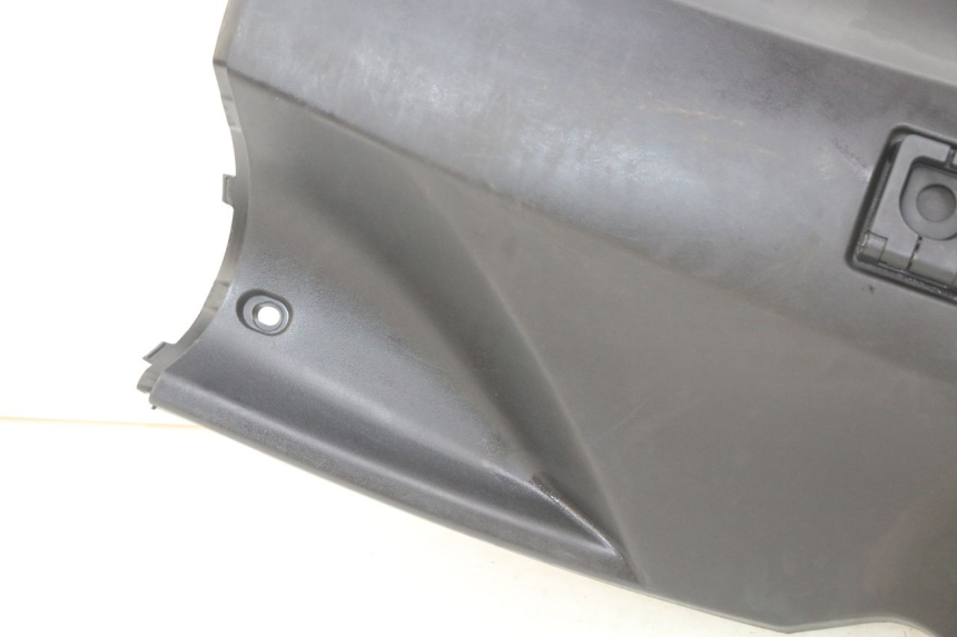 photo de INNER FAIRING PEUGEOT KISBEE 2T 50 (2018 - 2022)