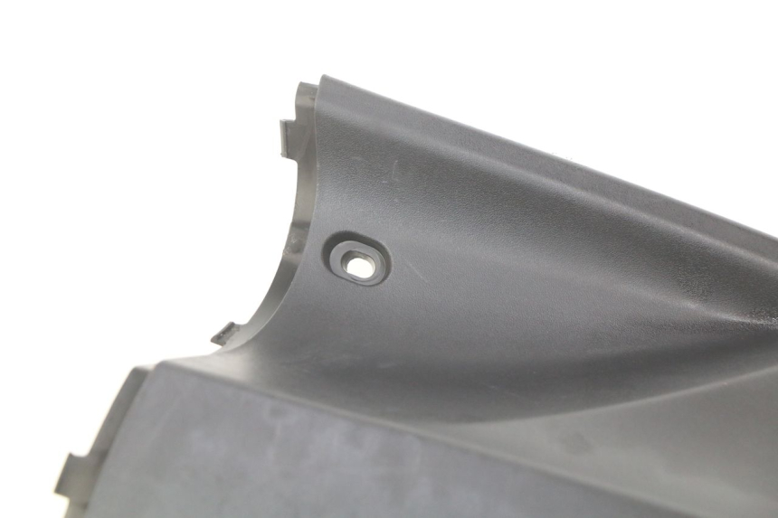 photo de INNER FAIRING PEUGEOT KISBEE 2T 50 (2018 - 2022)