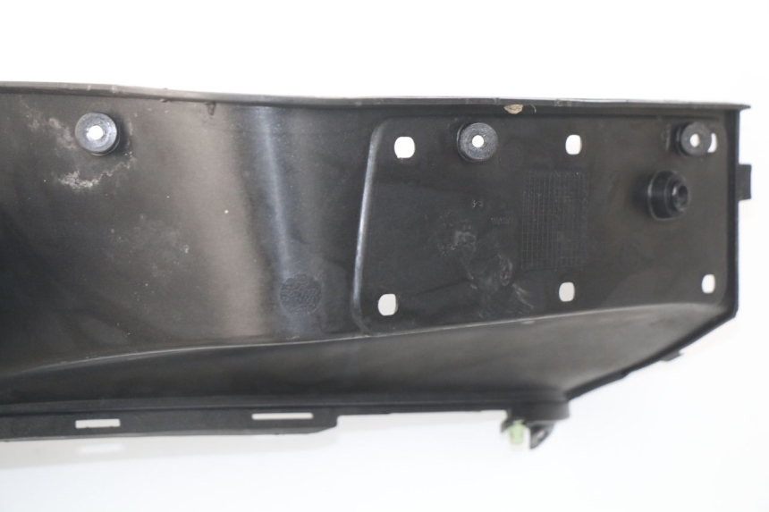 photo de INNER LEGSHIELD PEUGEOT SATELIS 500 (2007 - 2013)