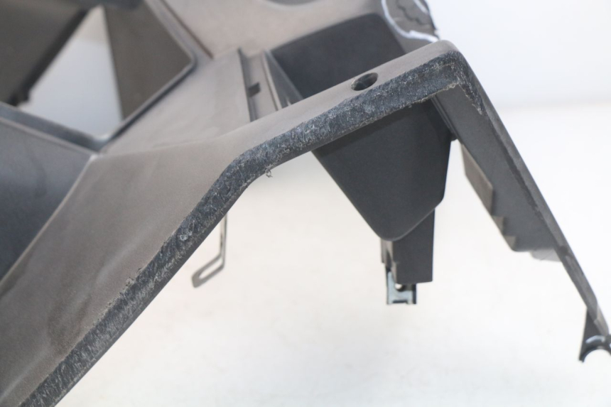 photo de INNER LEGSHIELD PEUGEOT SATELIS 500 (2007 - 2013)