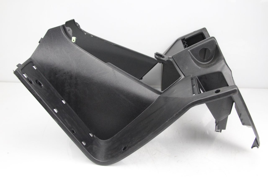 photo de INNER LEGSHIELD PEUGEOT SATELIS 125 (2013 - 2018)