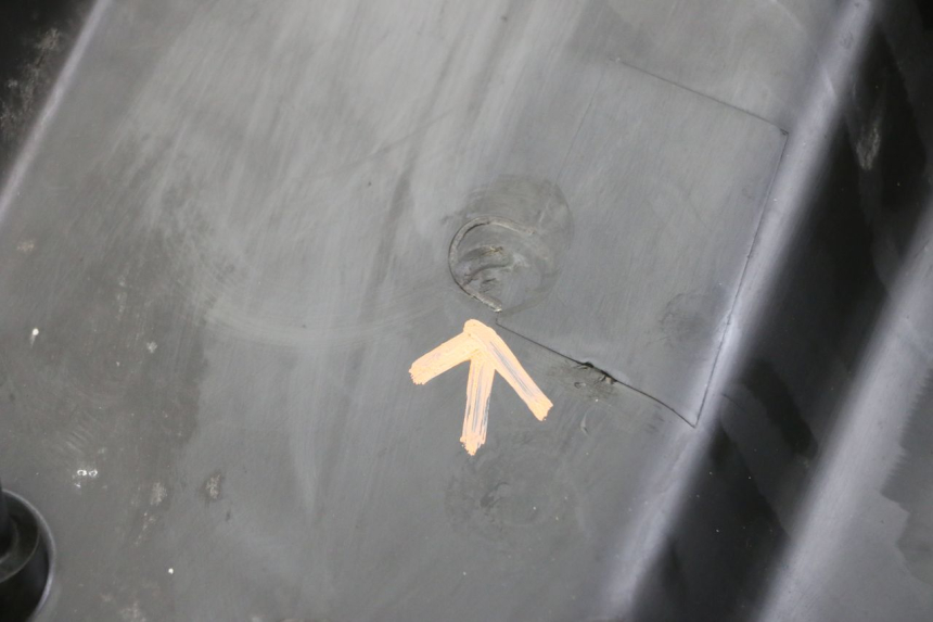 photo de INNER LEGSHIELD PEUGEOT TREKKER TKR 50 (2005 - 2014)